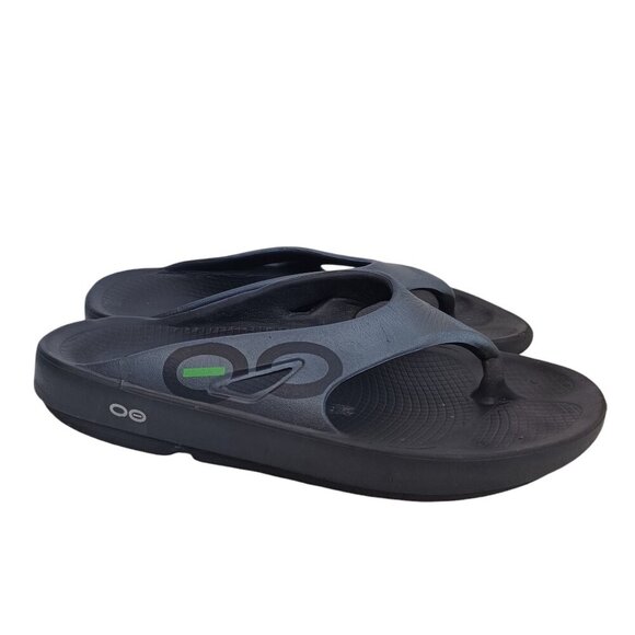 OOFOS Thong Style Sandals Comfort Flip Flops Gray Black Womens 11 or Mens 9 - Picture 1 of 16